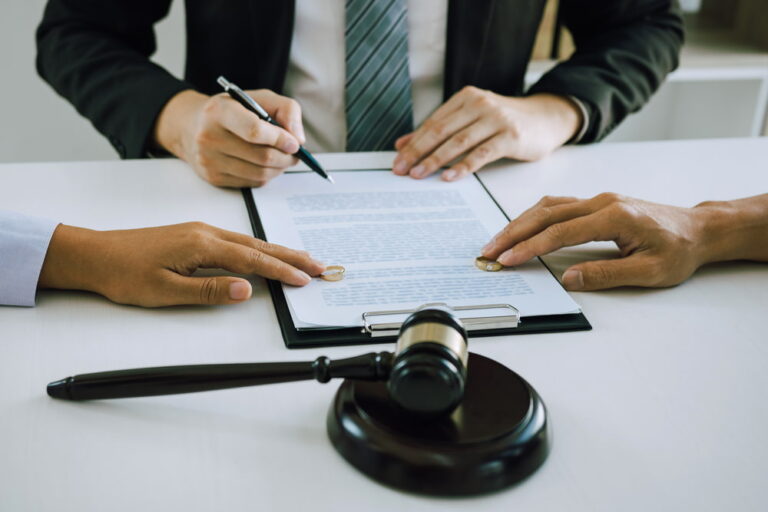 filing for divorce in florida when spouse lives in another state